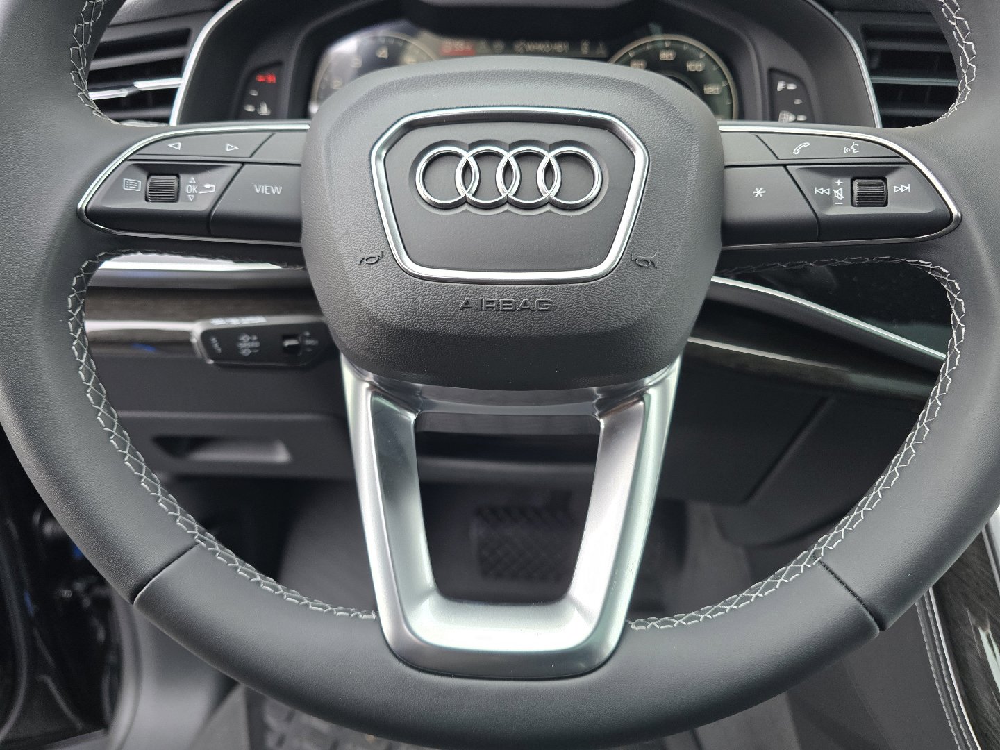 New 2026 Audi Q8 Premium Plus image 41