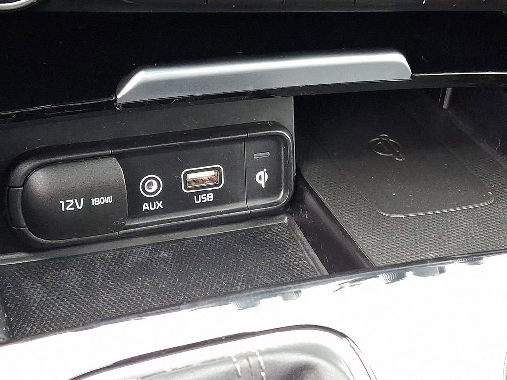 Used 2020 Kia Stinger GT-Line w/ Sun & Sound Package image 27