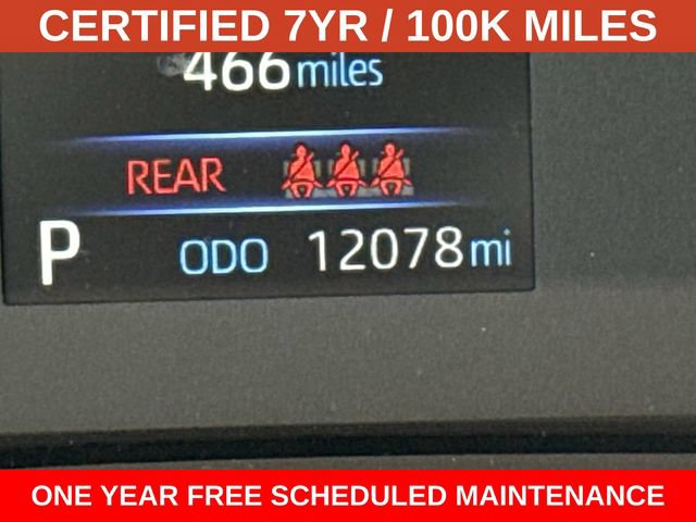 Used 2025 Toyota Corolla LE w/ Convenience Package FWD image 28