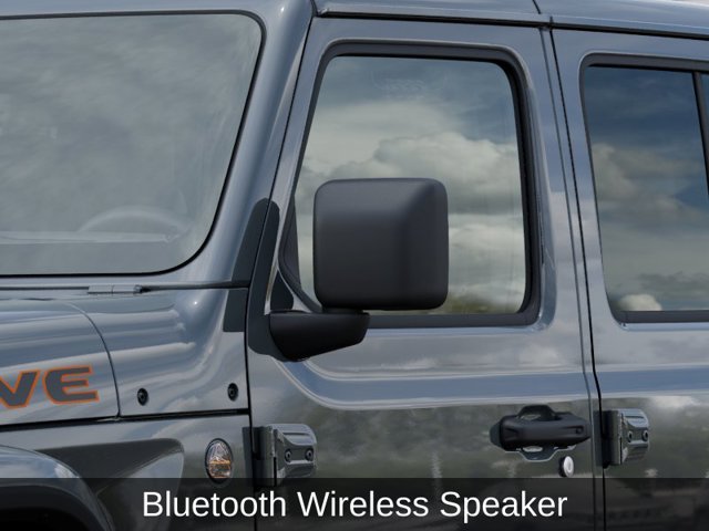 Used 2025 Jeep Gladiator Mojave w/ Convenience Group AWD/4WD image 14