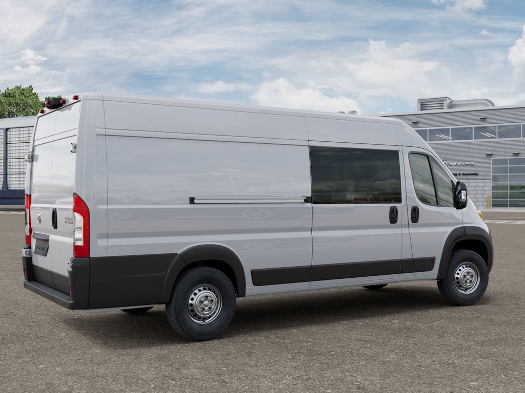 New 2025 RAM ProMaster 3500 w/ Crew Van Package FWD image 4