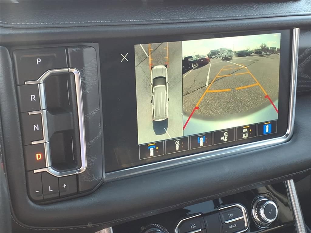 Used 2023 GMC Yukon Denali AWD/4WD image 26