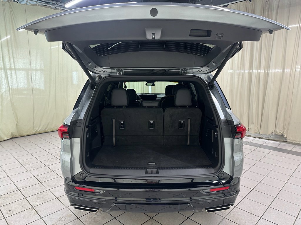 Certified 2025 Buick Enclave Sport Touring image 8