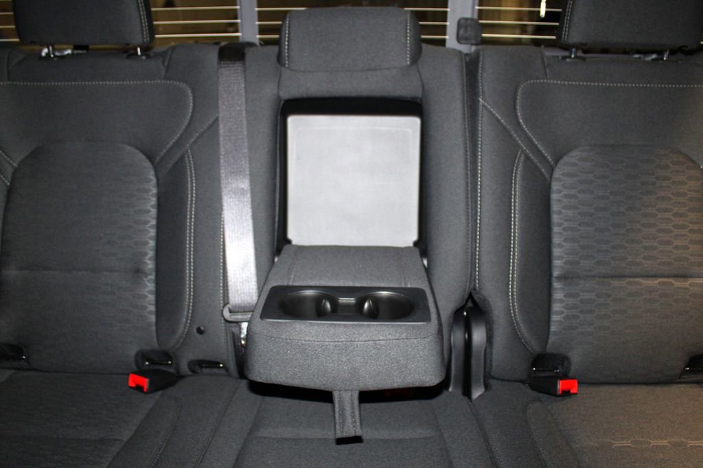 New 2026 RAM 1500 4x4 Crew Cab image 28