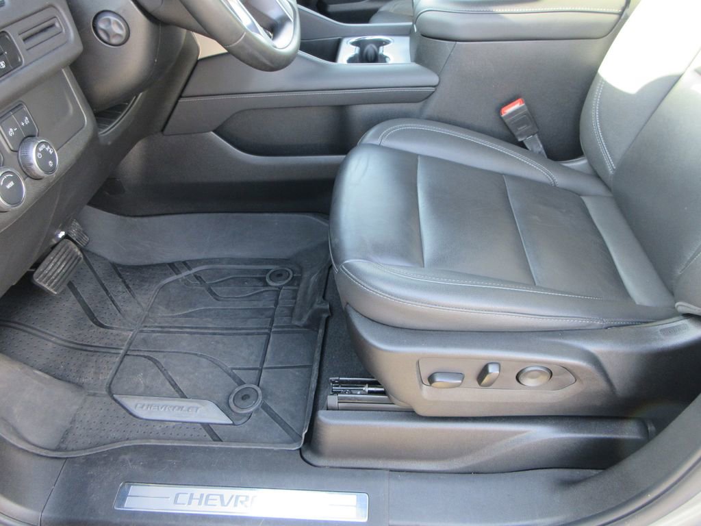 Certified 2024 Chevrolet Suburban Z71 w/ Luxury Package image 22