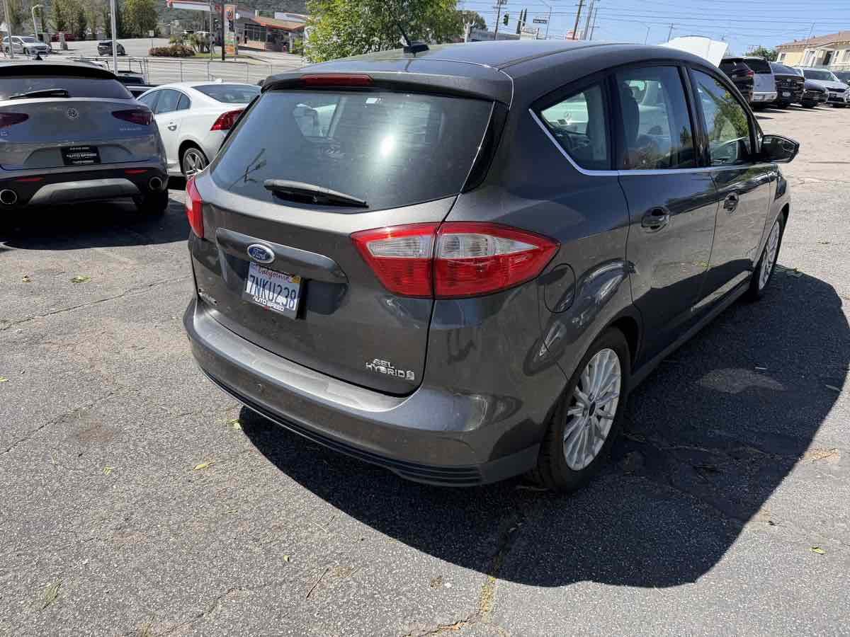 Used 2015 Ford C-MAX SEL w/ Equipment Group 302A image 17