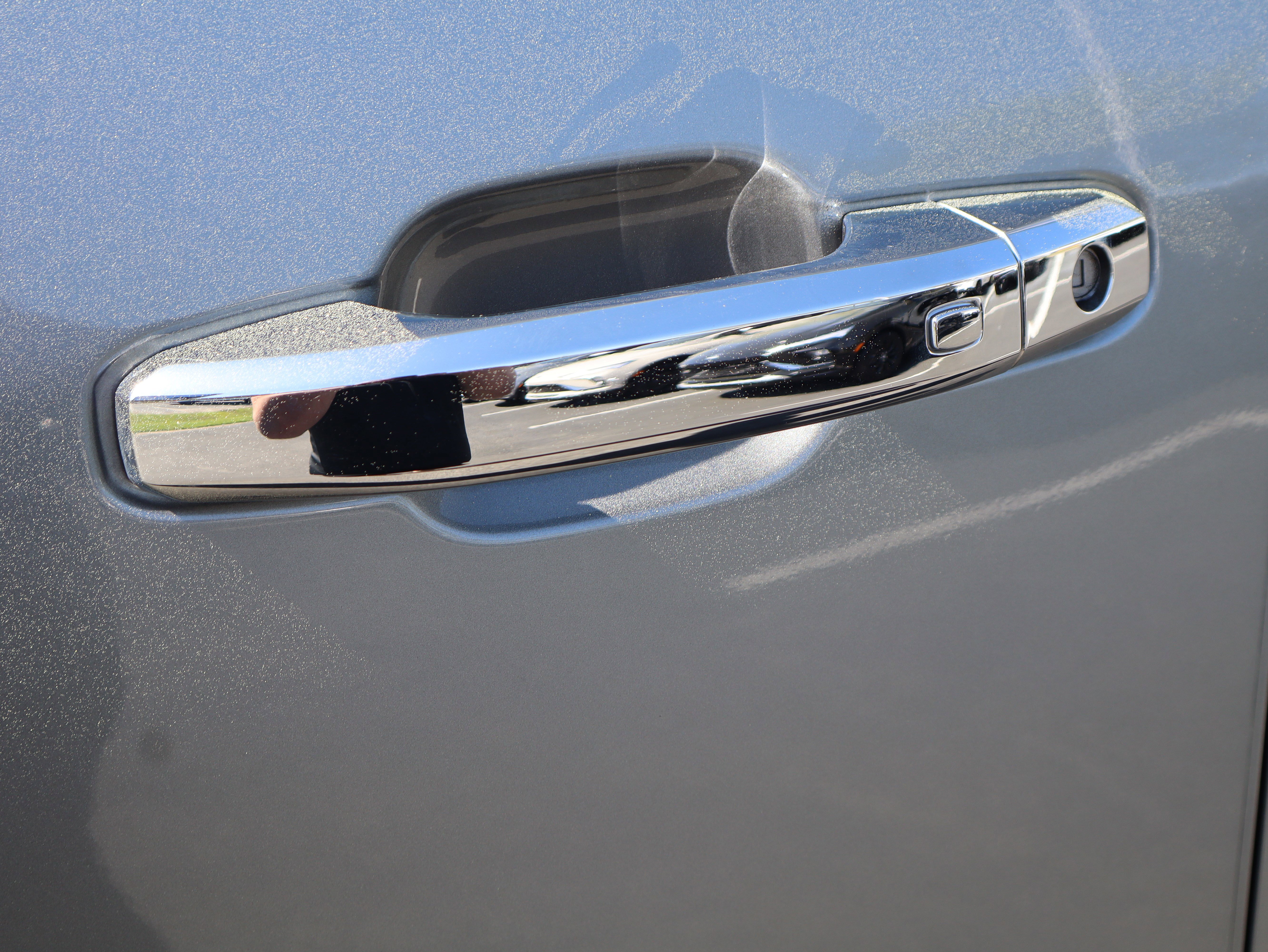 Used 2025 GMC Sierra 2500 Denali w/ Denali Reserve Package image 18