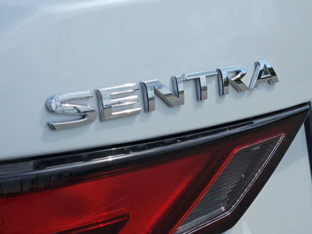 Used 2024 Nissan Sentra SV FWD image 11