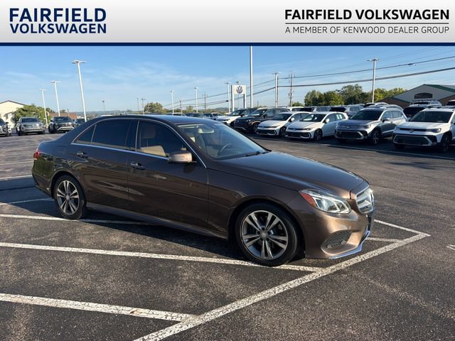 Used 2014 Mercedes-Benz E 250 BlueTEC 4MATIC Sedan image 1