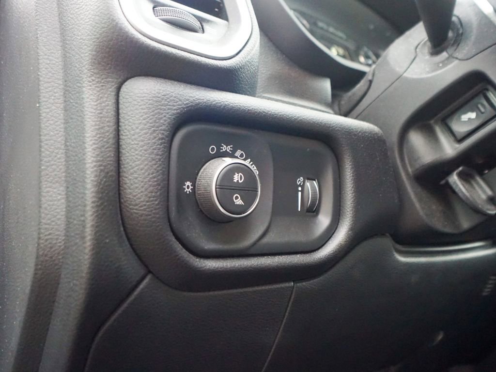 Used 2022 RAM 2500 Big Horn w/ Night Edition image 20