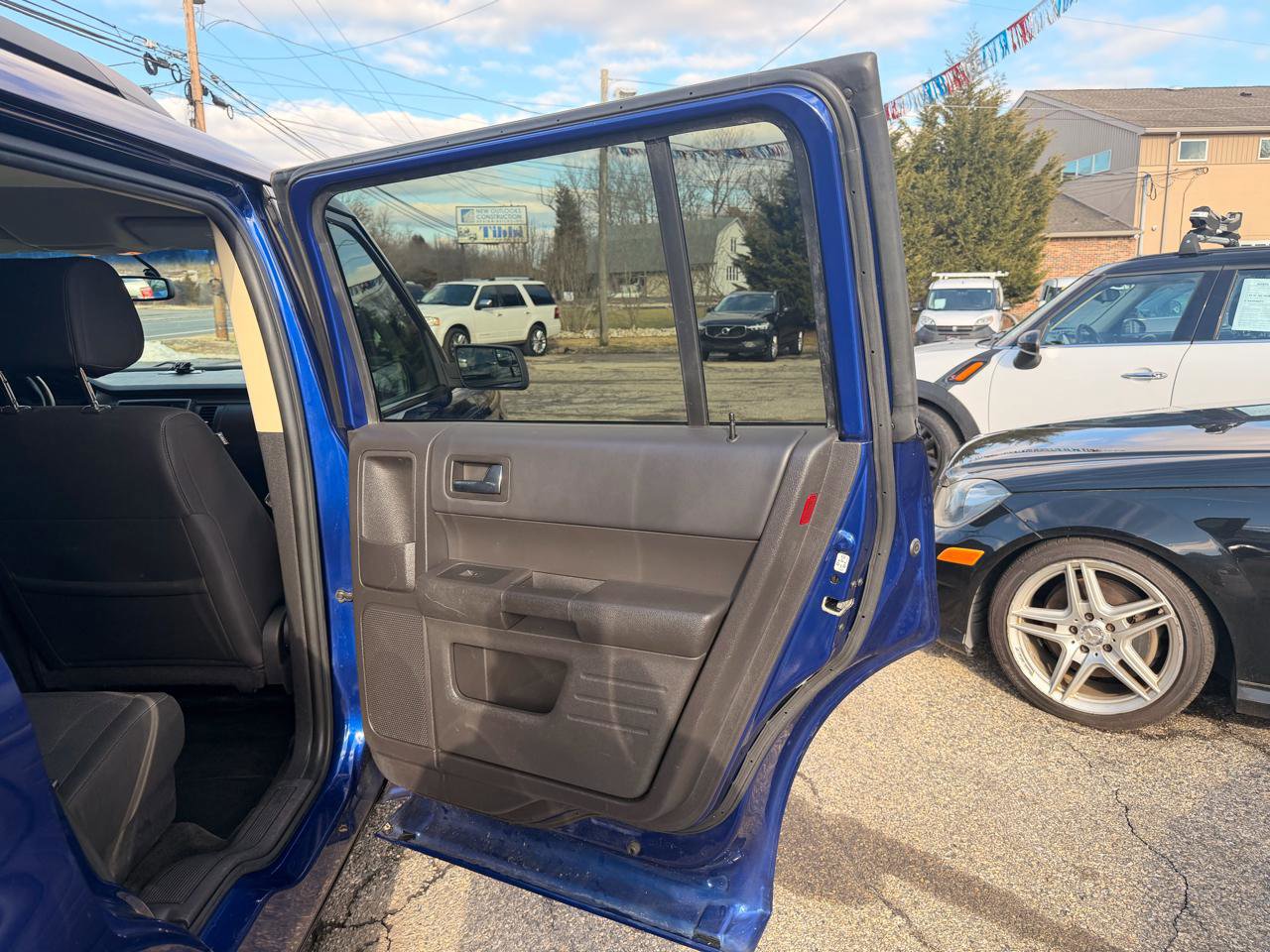 Used 2013 Ford Flex SE image 17