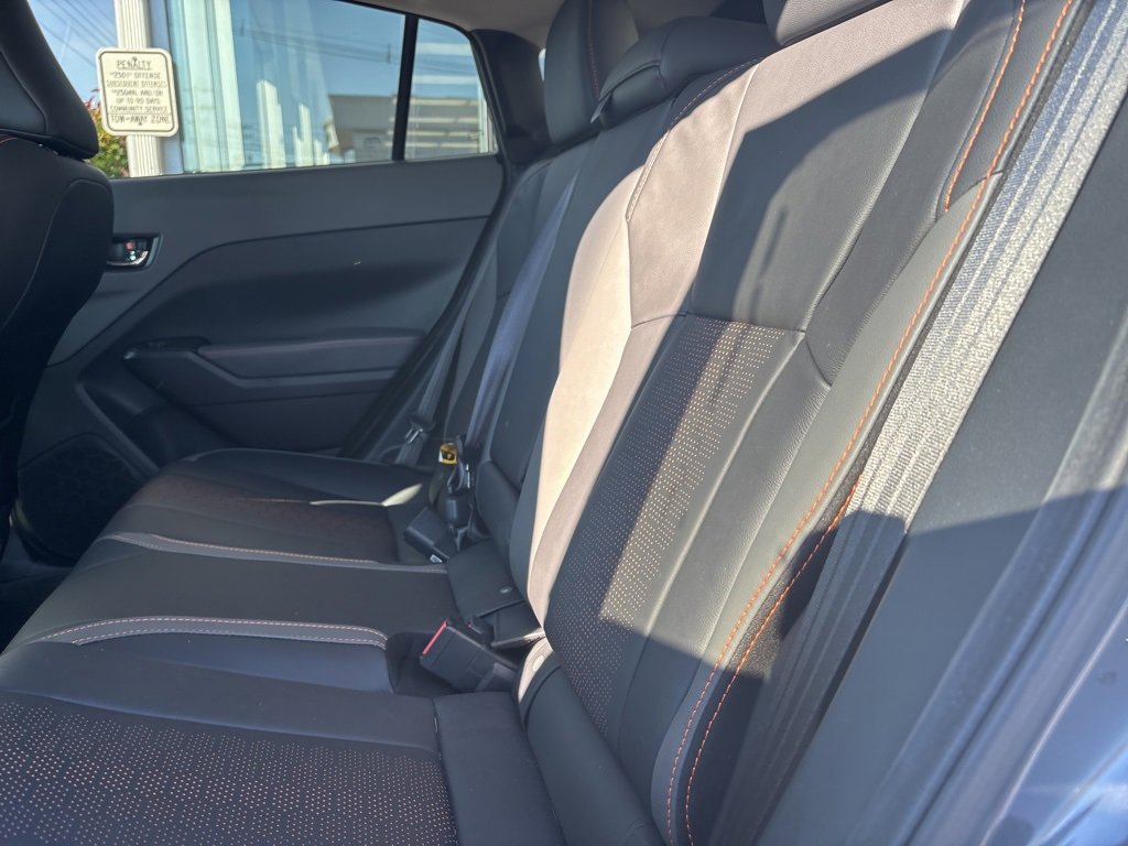 Used 2025 Subaru Crosstrek 2.5i Limited w/ Crosstrek Mirror Package image 19