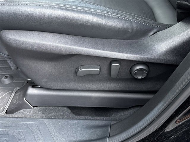 Certified 2025 Subaru Ascent Bronze Edition w/ Onyx Package image 22