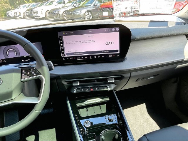 New 2026 Audi Q3 quattro 2.0T AWD/4WD image 8