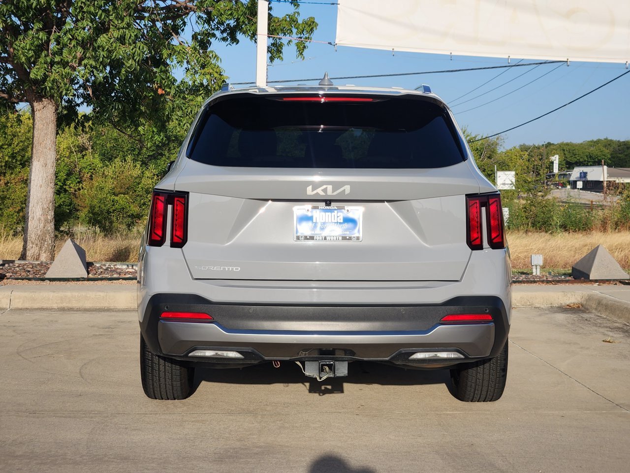 Used 2025 Kia Sorento S FWD image 6
