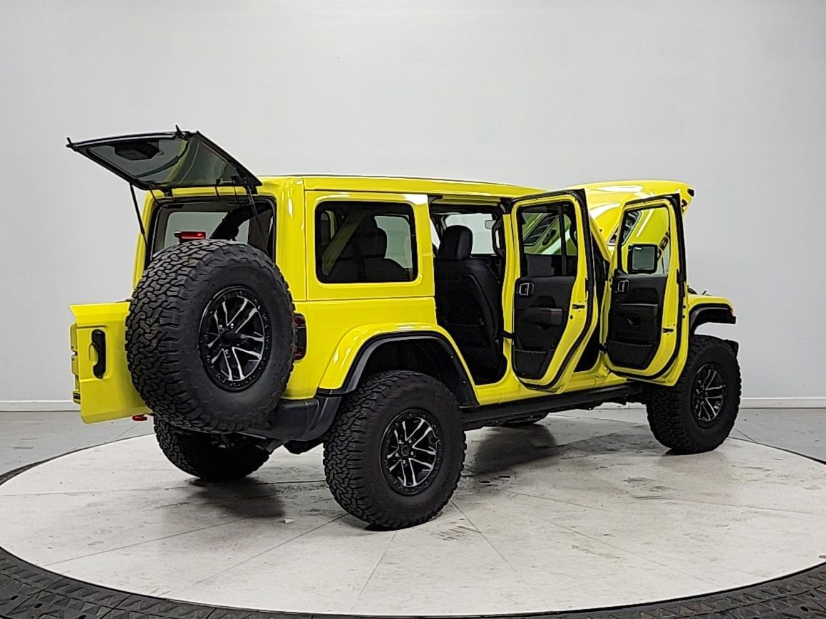 Used 2024 Jeep Wrangler Unlimited Rubicon image 15