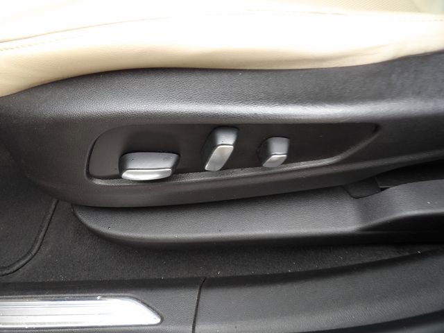 Used 2019 Cadillac XT5 Premium Luxury FWD image 23