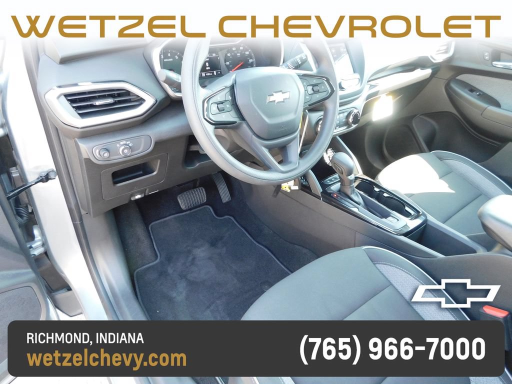 Used 2023 Chevrolet TrailBlazer LS AWD/4WD image 13