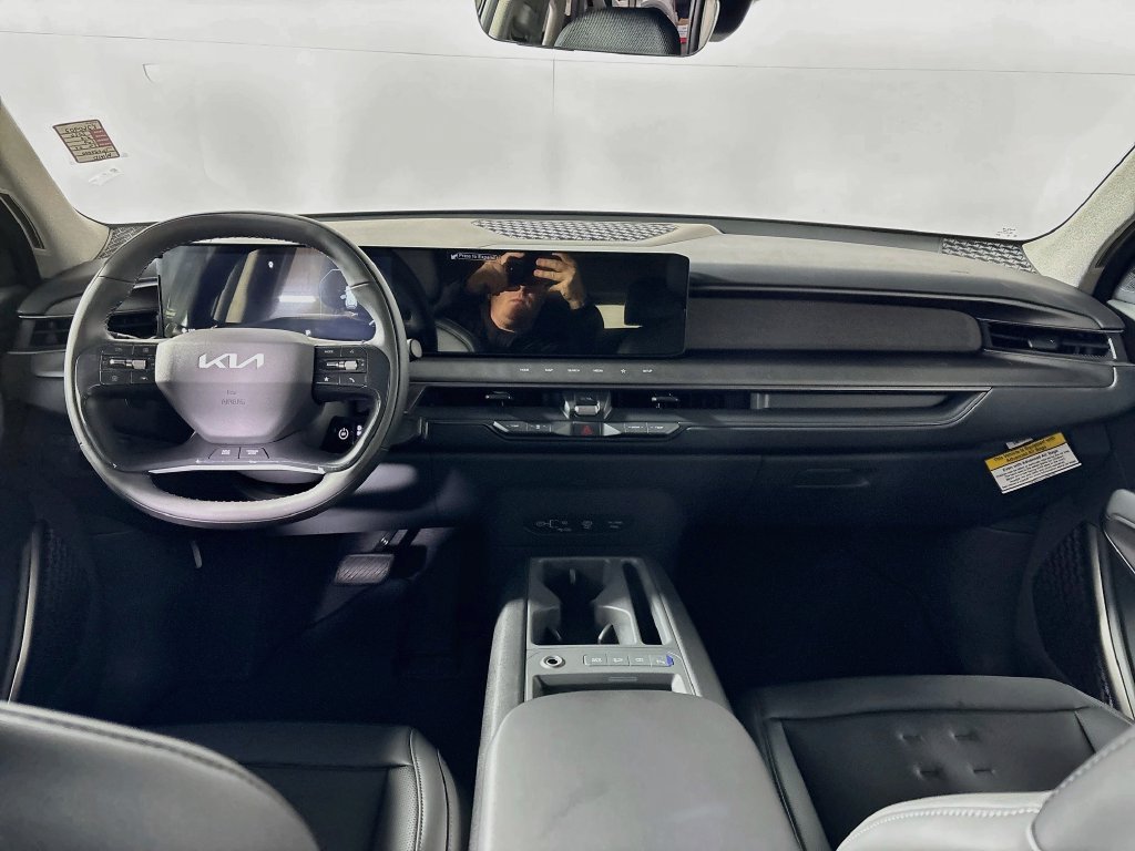 New 2026 Kia EV9 Wind AWD/4WD image 12