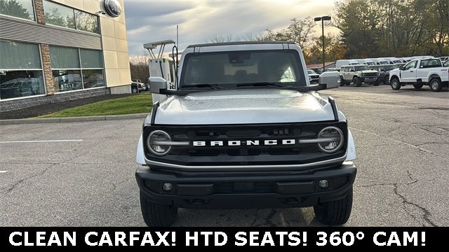 Used 2023 Ford Bronco Outer Banks image 5