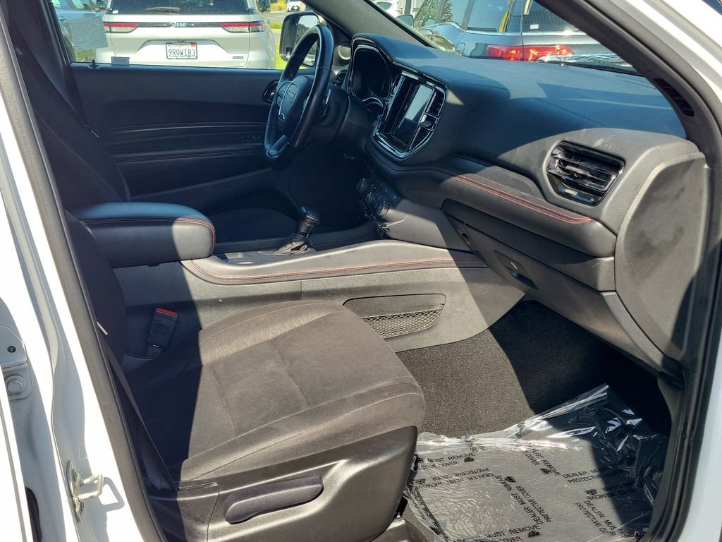 Used 2023 Dodge Durango GT image 16