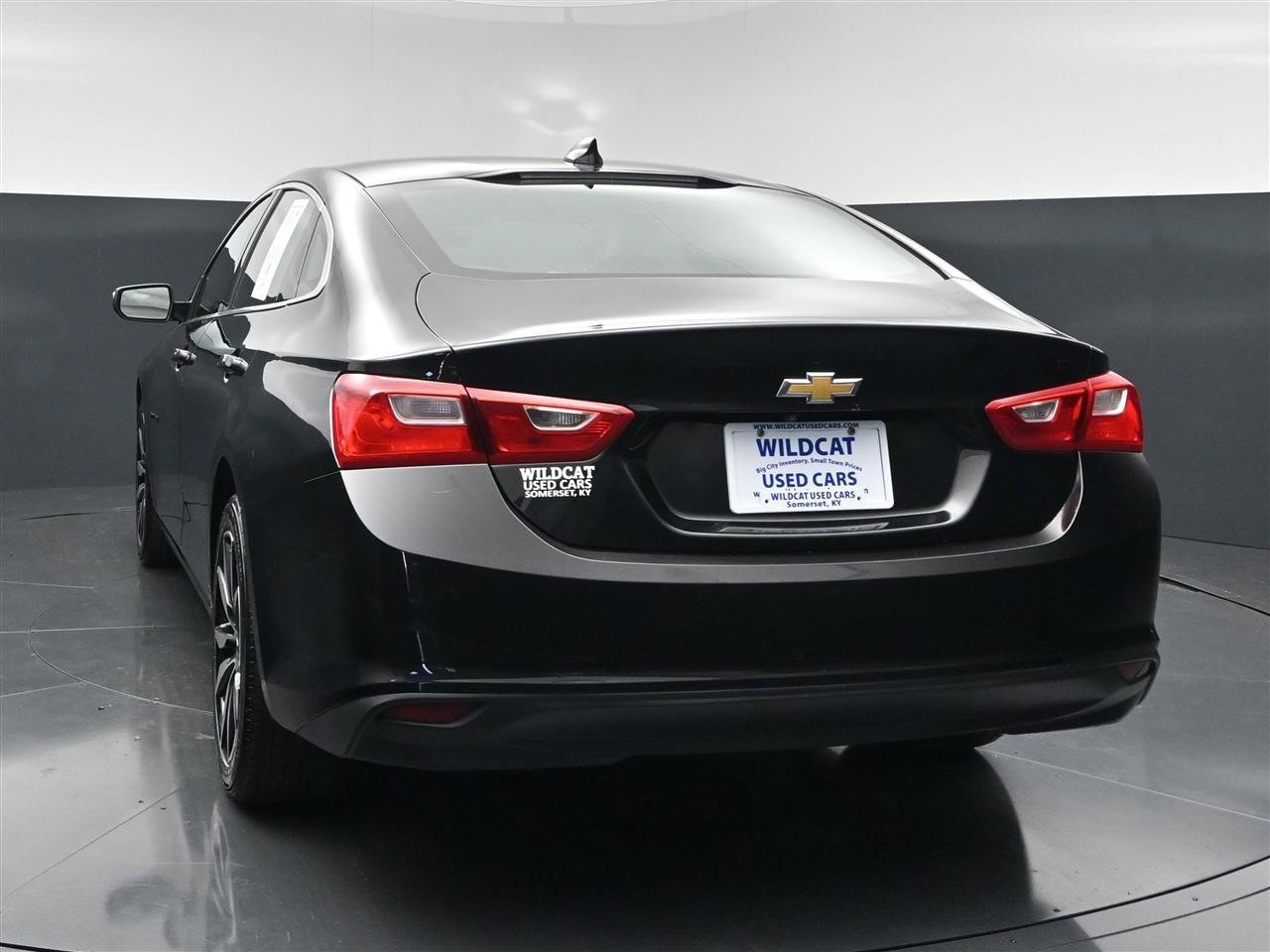 Used 2018 Chevrolet Malibu LT FWD image 7