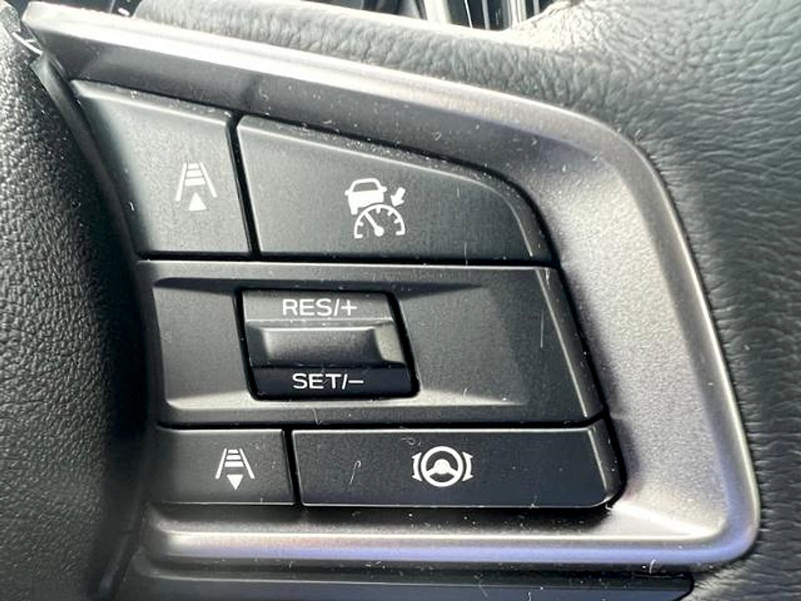 Certified 2025 Subaru Outback Premium AWD/4WD image 22