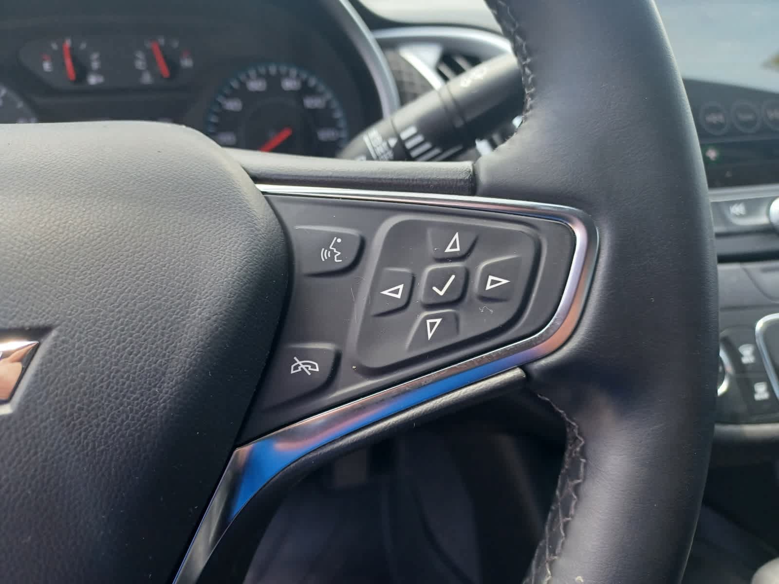Used 2023 Chevrolet Malibu RS FWD image 13