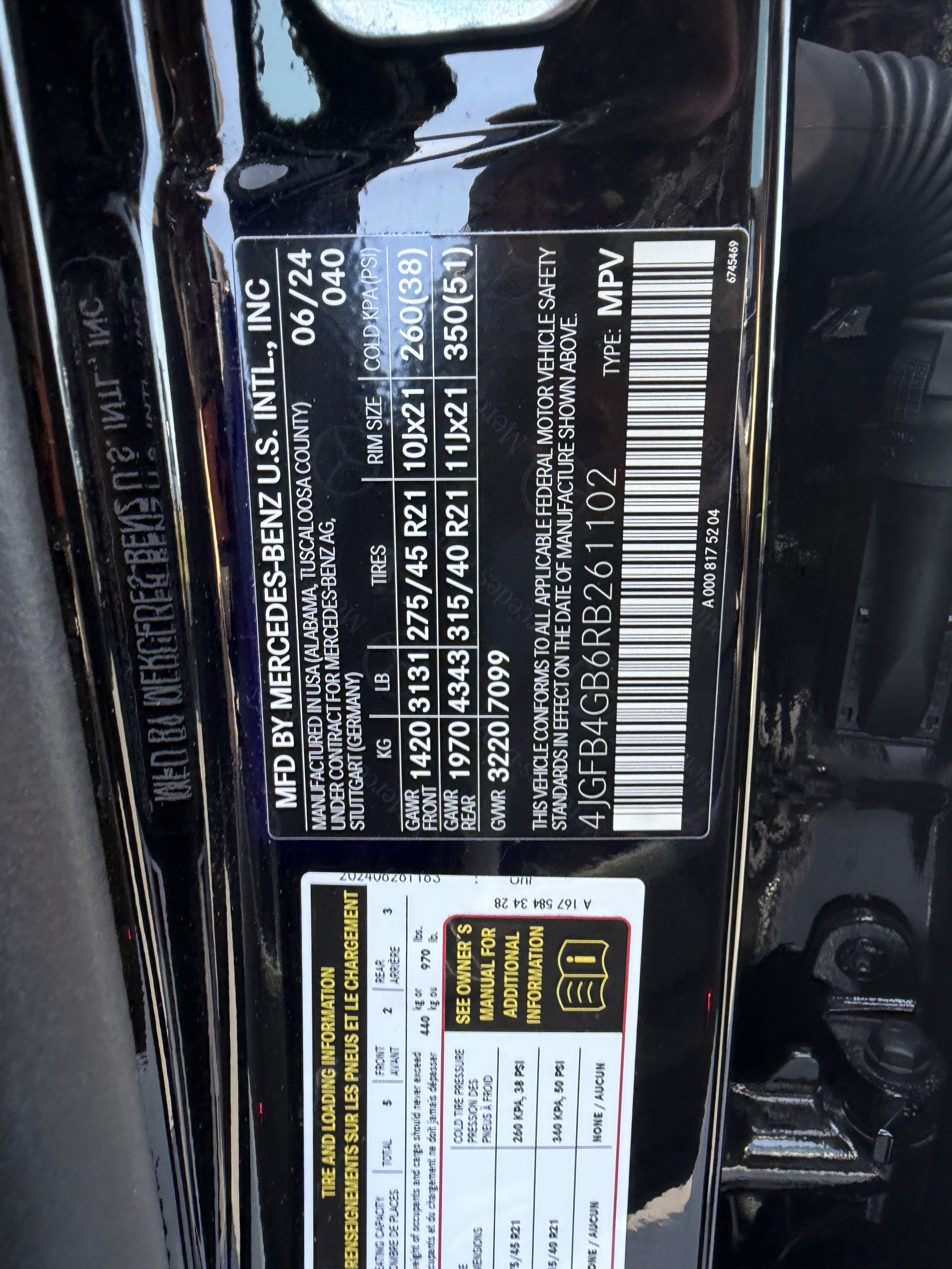 Certified 2024 Mercedes-Benz GLE 450e 4MATIC image 36