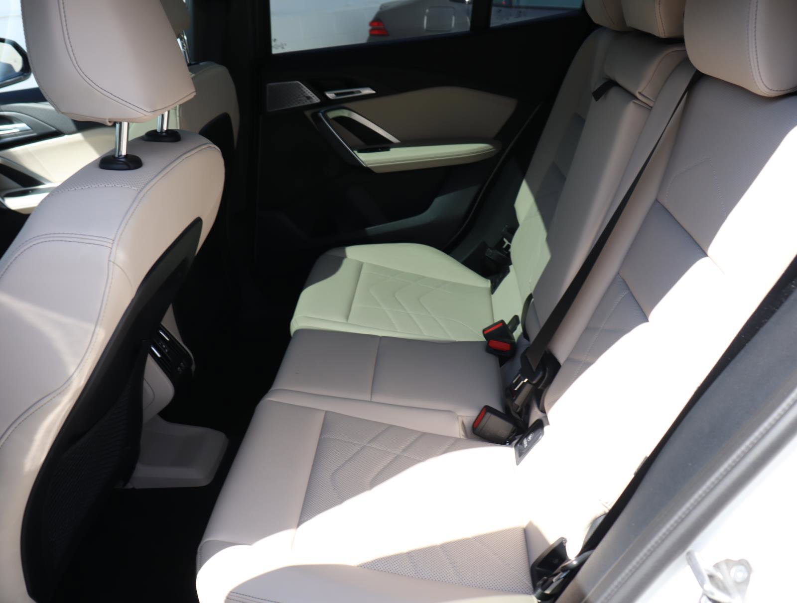 Certified 2024 BMW X2 xDrive28i w/ Premium Package image 22