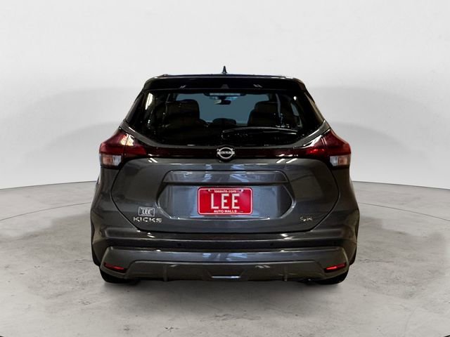 Certified 2023 Nissan Kicks SR w/ Interior Electronics Package image 4