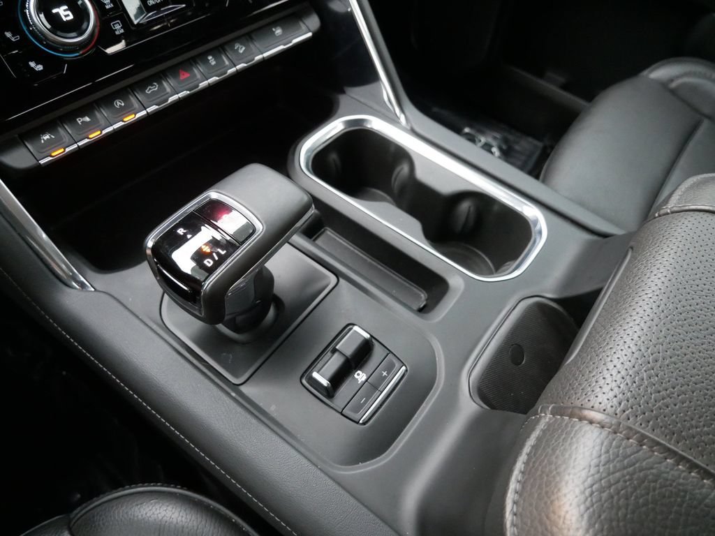 Used 2023 GMC Sierra 1500 Denali w/ Technology Package AWD/4WD image 23