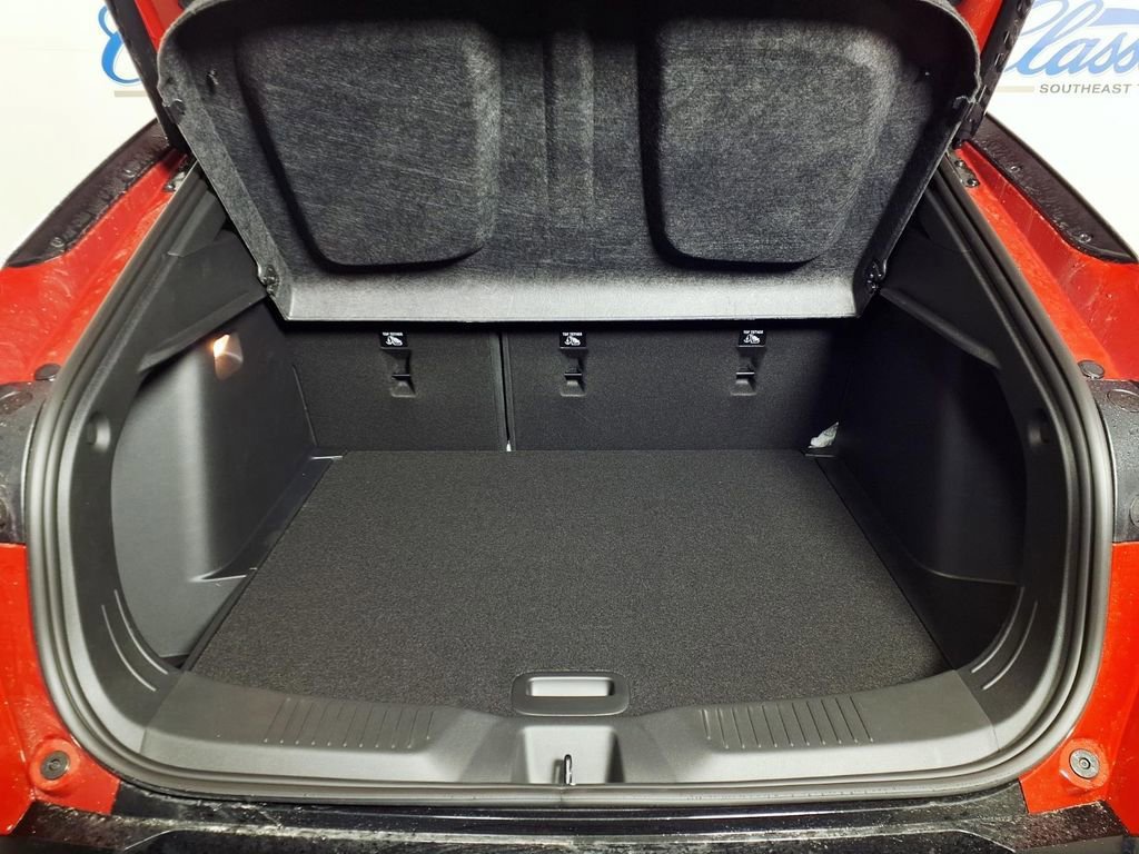 New 2026 Buick Envista Sport Touring w/ Convenience I Package FWD image 9