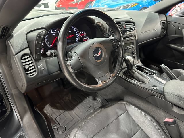 Used 2013 Chevrolet Corvette Convertible RWD image 14
