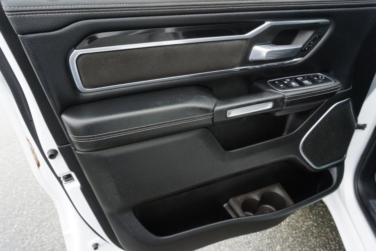 Used 2020 RAM 1500 Laramie w/ Sport Appearance Package AWD/4WD image 15
