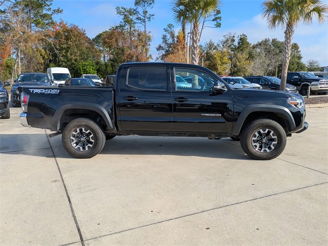 Used 2023 Toyota Tacoma TRD Off-Road image 3