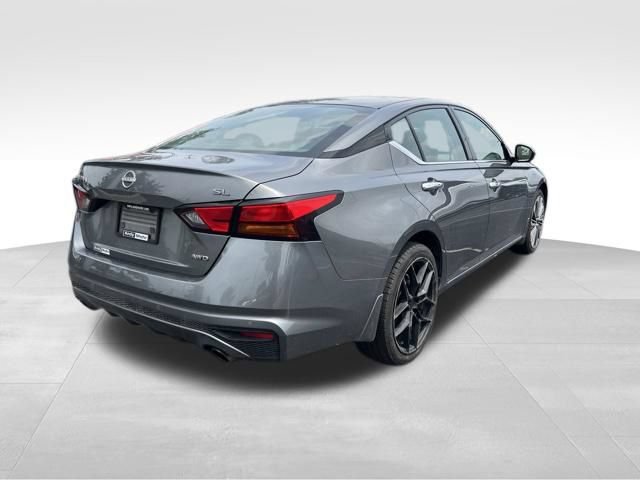 Used 2024 Nissan Altima 2.5 SL AWD/4WD image 7