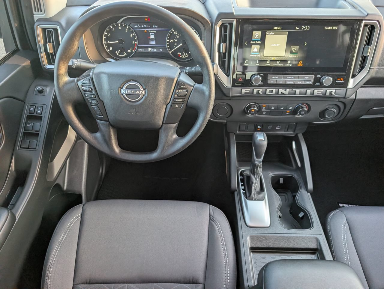 Certified 2025 Nissan Frontier SV RWD image 8