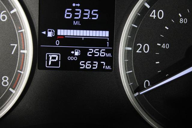 Certified 2025 Nissan Kicks Play S FWD image 27