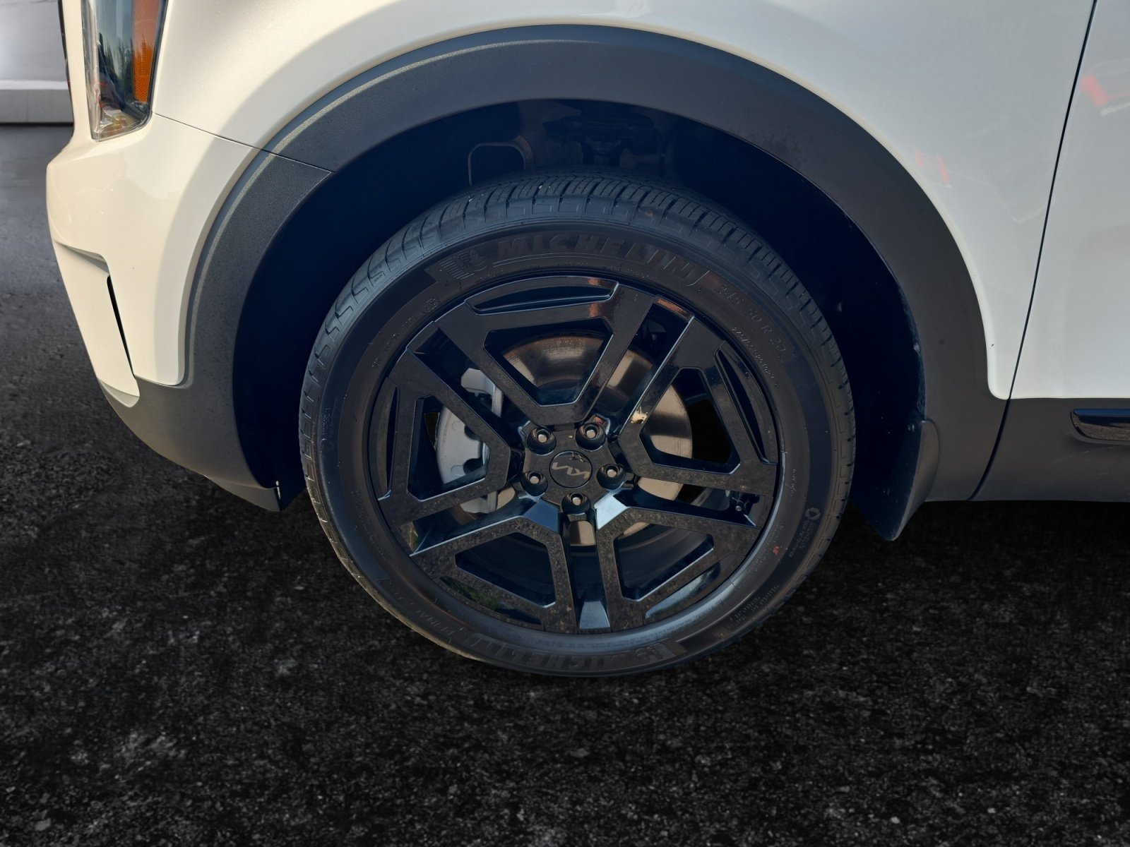 Used 2025 Kia Telluride SX X-Line AWD/4WD image 9