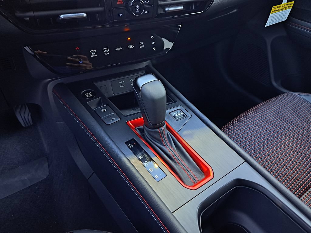 New 2026 Nissan Kicks SR FWD image 6