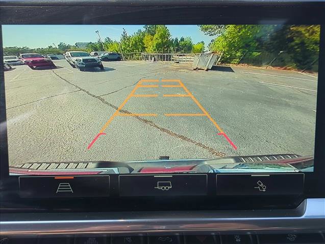 Used 2025 GMC Sierra 2500 SLE w/ SLE Value Package; image 12