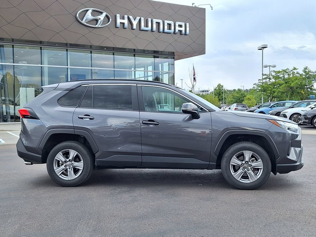 Used 2025 Toyota RAV4 XLE FWD image 2