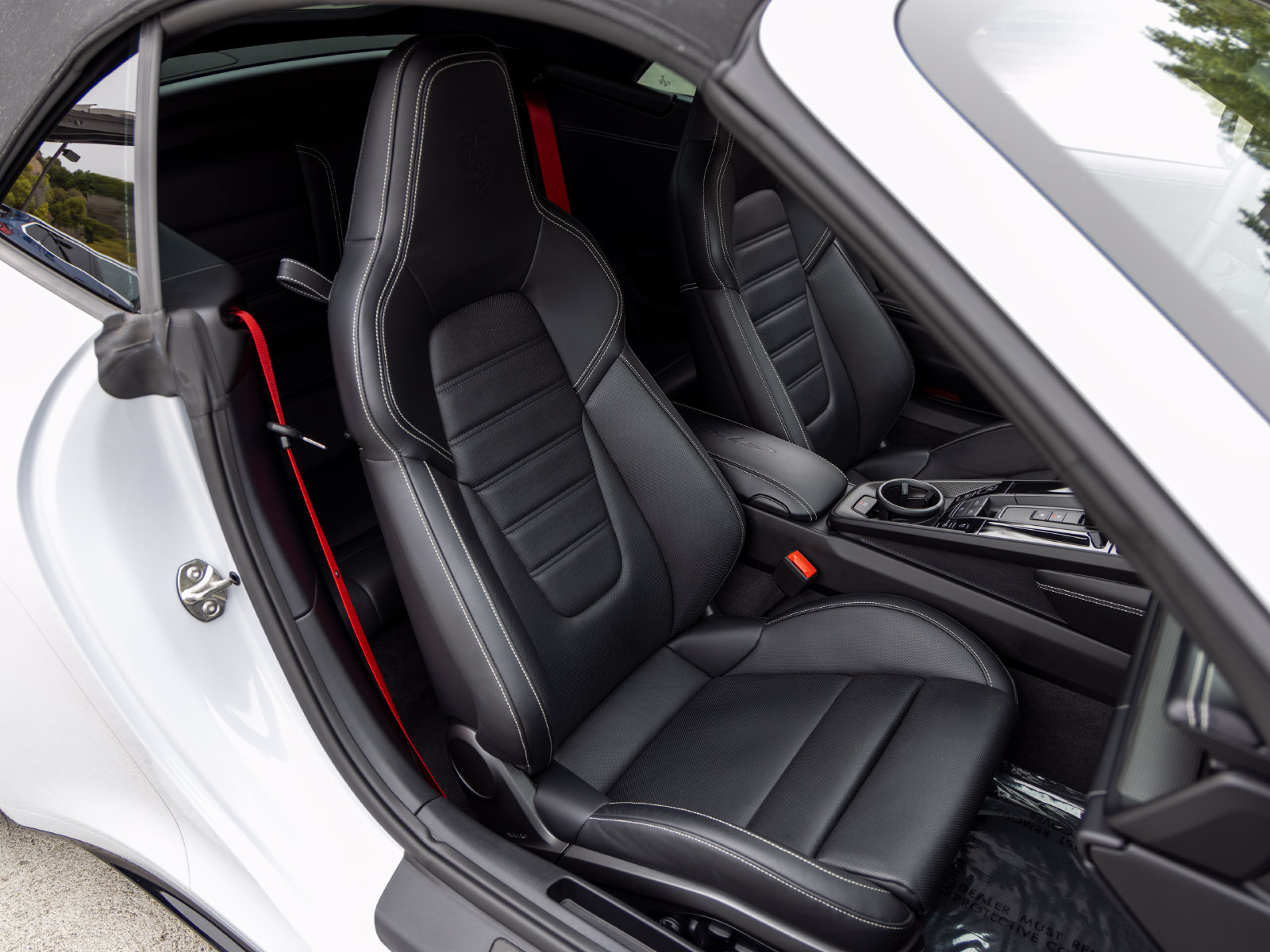 Certified 2025 Porsche 911 Carrera GTS RWD image 55