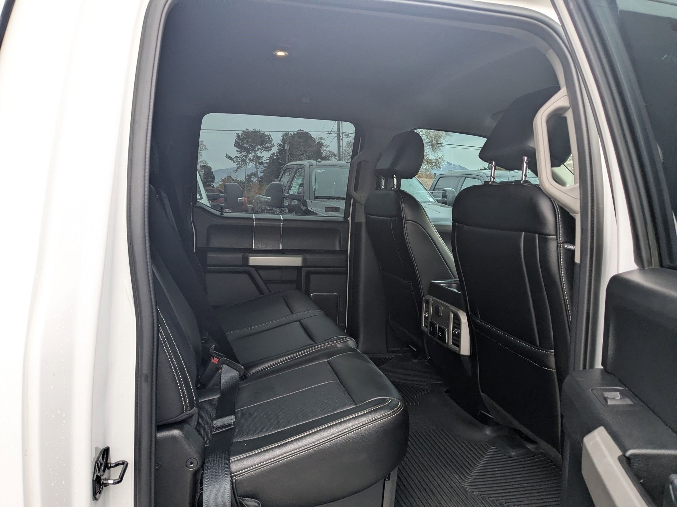 Used 2021 Ford F350 Lariat w/ Lariat Value Package image 30