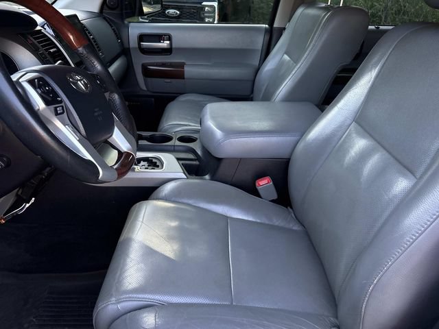 Used 2017 Toyota Sequoia Platinum AWD/4WD image 11