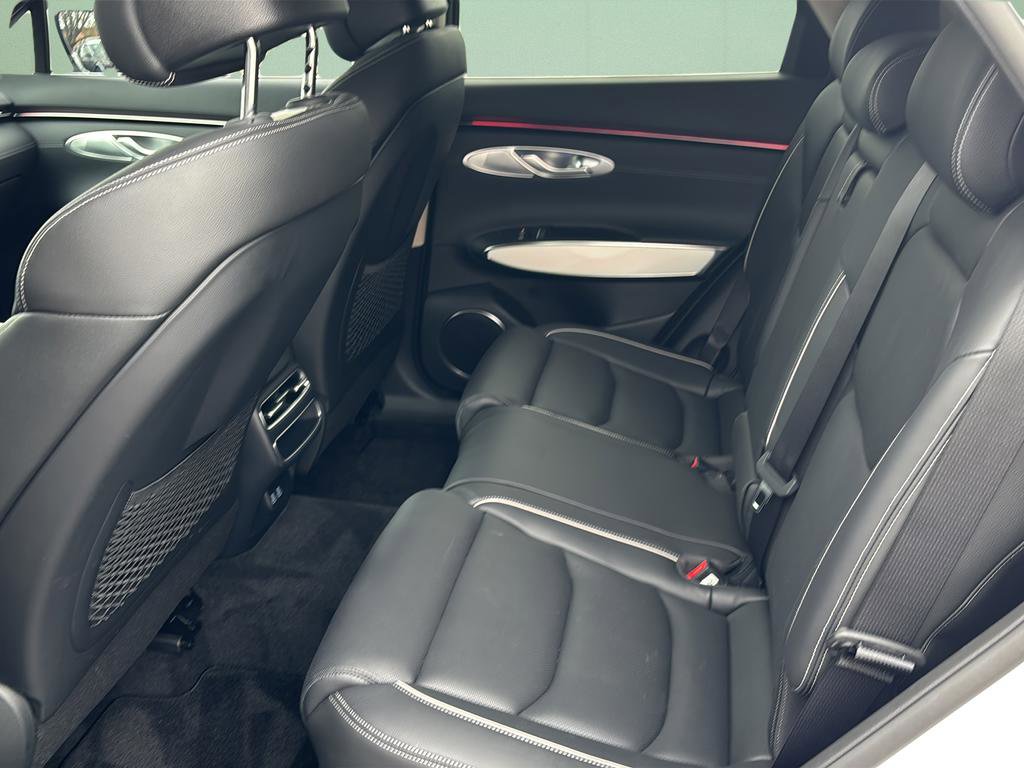 Certified 2026 Genesis GV70 2.5T Advanced image 21