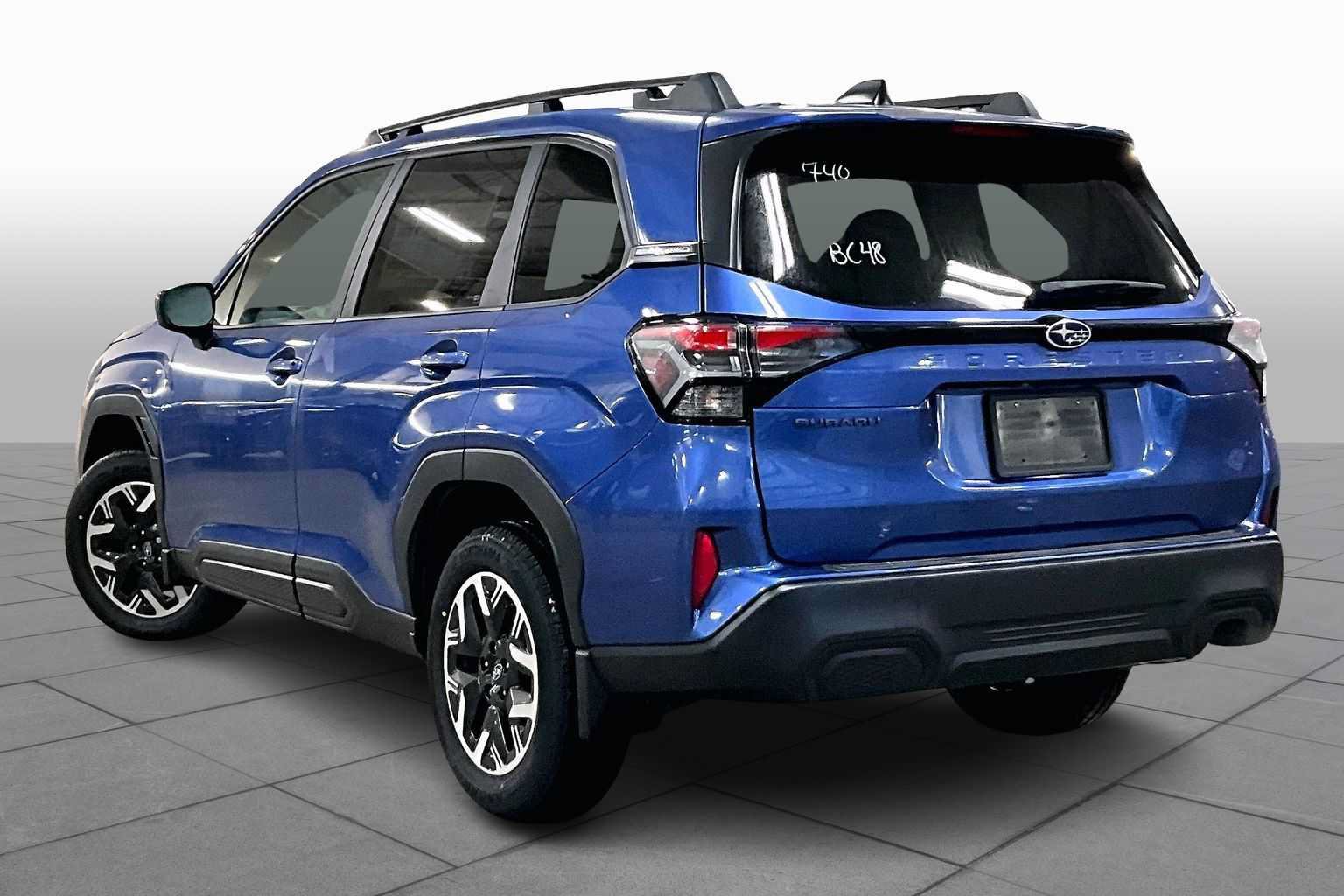 New 2026 Subaru Forester Premium AWD/4WD image 12