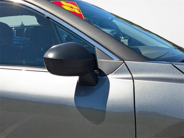 Used 2023 Nissan Rogue S image 18