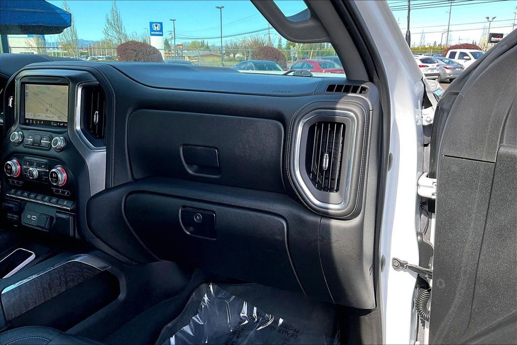 Used 2021 GMC Sierra 3500 Denali w/ Denali Ultimate Package image 18